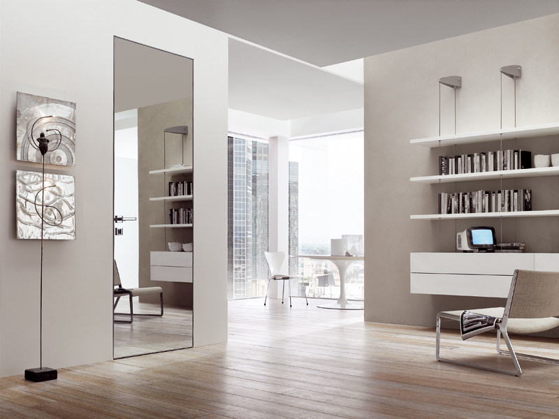 Outside Oglindă   SurfAlum - Uși Chișinău