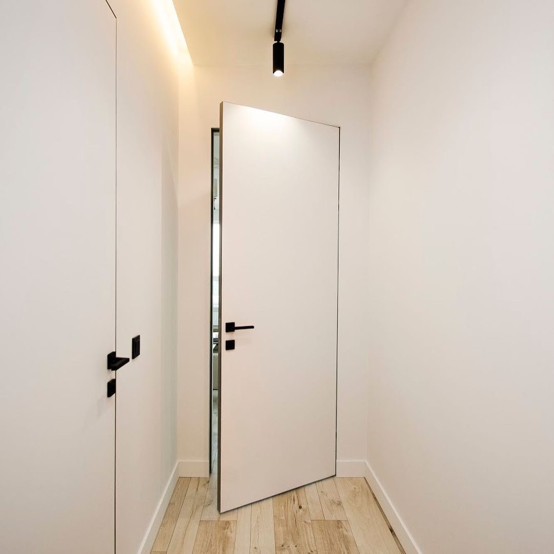 скрытого монтажа белая , чёрный алюминиевый  короб и торец